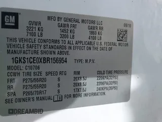 2011 GMC Yukon SLT with VIN 1GKS1CE0XBR156954, listed as a IAAI auction lot 42096120 with 288,142 mi miles. Bid and sale history available at carsss.com. Image 9.