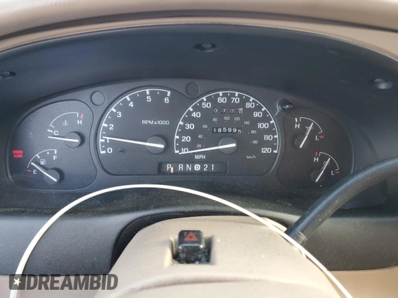 1997 Ford Explorer XL z VIN 1FMDU34E2VZA14008, wystawiony jako Copart lot #43590605 z przebiegiem 185 995 mil mil oraz Szkoda całkowita • Salvage title. Historia ofert i sprzedaży dostępna na DreamBid. Obrazek 9.