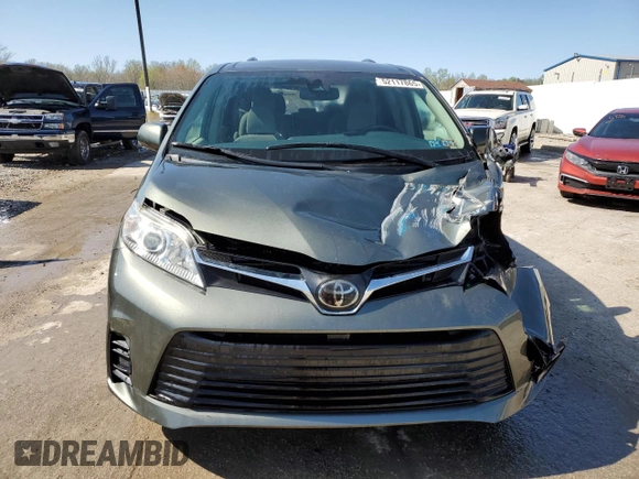 2020 Toyota Sienna LE z VIN 5TDJZ3DC3LS240743, wystawiony jako Copart lot #52117865 z przebiegiem 93 047 mil mil oraz Szkoda całkowita • Salvage title. Historia ofert i sprzedaży dostępna na DreamBid. Obrazek 5.