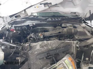 2022 Ford F-150 XL z VIN 1FTEW1EB9NKD69780, wystawiony jako IAAI lot #42572005 z przebiegiem Nie podano mil oraz . Historia ofert i sprzedaży dostępna na DreamBid. Obrazek 9.