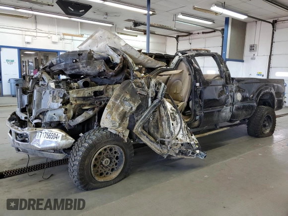 2000 Ford F-350 XL with VIN 1FTSW31F5YEC49047, listed as a Copart auction lot 71756504 with Not Provided miles and Salvage Title. Bid and sale history available at DreamBid. Image 1.