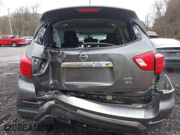 2018 Nissan Pathfinder SL with VIN 5N1DR2MM9JC621801, listed as a IAAI auction lot 41924143 with 80,325 mi miles and . Bid and sale history available at DreamBid. Image 16.