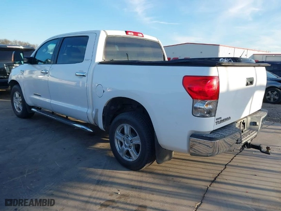 2007 Toyota Tundra LTD with VIN 5TBEV58167S452116, listed as a IAAI auction lot 41259578 with 202,563 mi miles. Bid and sale history available at carsss.com. Image 3.