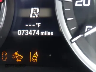 2017 Acura TLX Technology z VIN 19UUB1F59HA004236, wystawiony jako IAAI lot #42367384 z przebiegiem 73 474 mil mil oraz . Historia ofert i sprzedaży dostępna na DreamBid. Obrazek 15.