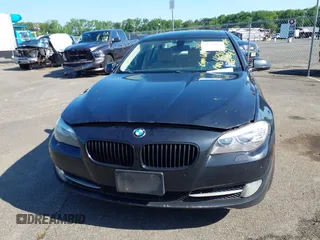 2013 BMW 5 Series 535i xDrive with VIN WBAFU7C5XDDU73107, listed as a IAAI auction lot 42556498 with 177,229 mi miles and . Bid and sale history available at DreamBid. Image 6.