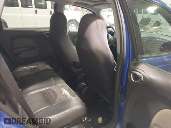 2004 Chrysler PT Cruiser Limited with VIN 3C8FY68814T365584, listed as a IAAI auction lot 41574365 with 98,278 mi miles. Bid and sale history available at carsss.com. Image 8.