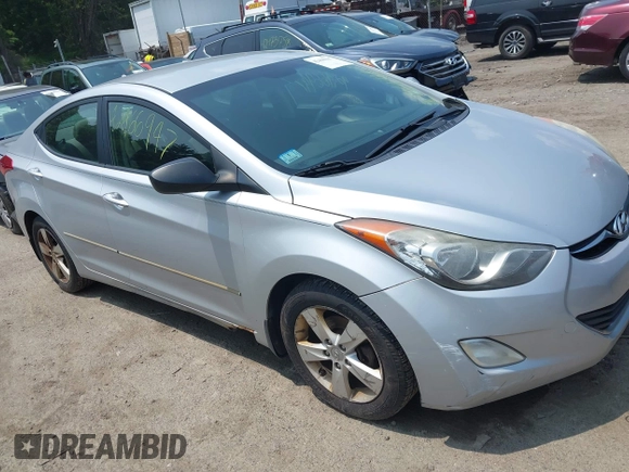 2013 Hyundai Elantra Limited с VIN 5NPDH4AEXDH159905, выставлен на аукционе IAAI как лот 42466947 с пробегом 142 876 миль миль и . История ставок и продаж доступна на DreamBid. Изображение 1.