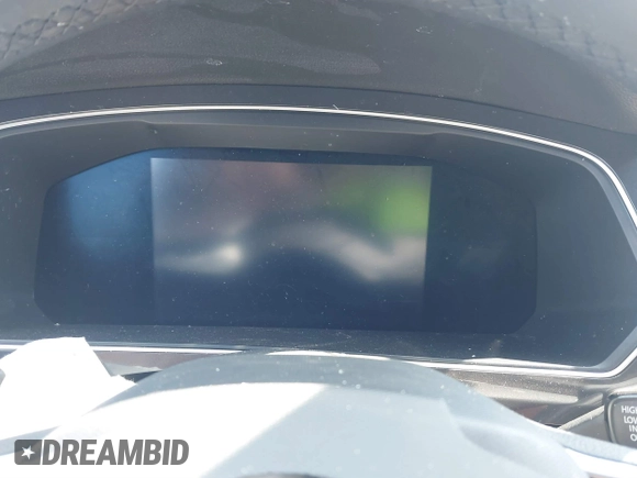 2022 Volkswagen Tiguan SE R-Line Black with VIN 3VVCB7AX9NM009779, listed as a IAAI auction lot 41696952 with Not provided miles and . Bid and sale history available at DreamBid. Image 7.