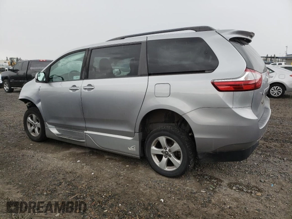 2018 Toyota Sienna LE Auto Access Seat with VIN 5TDKZ3DC6JS944274, listed as a Copart auction lot 51341315 with 49,036 mi miles and Salvage Title. Bid and sale history available at DreamBid. Image 2.