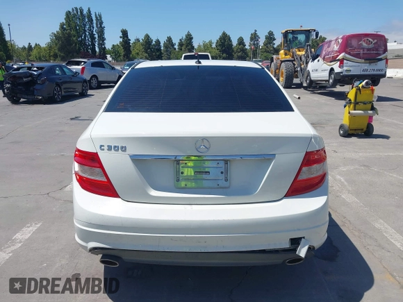 2009 Mercedes-Benz C 300 Sport with VIN WDDGF54X19R067318, listed as a IAAI auction lot 42361825 with 229,227 mi miles and . Bid and sale history available at DreamBid. Image 16.