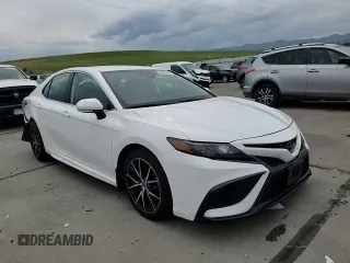 2023 Toyota Camry SE z VIN 4T1G11AK2PU722215, wystawiony jako Copart lot #58623895 z przebiegiem 39 968 mil mil oraz Szkoda całkowita • Salvage title. Historia ofert i sprzedaży dostępna na DreamBid. Obrazek 13.