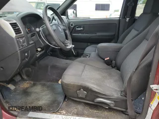 2008 Chevrolet Colorado 2LT z VIN 1GCDT13E588155291, wystawiony jako Copart lot #58666865 z przebiegiem 173 567 mil mil oraz Czysty tytuł • Clean title. Historia ofert i sprzedaży dostępna na DreamBid. Obrazek 7.