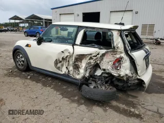 2012 MINI Hardtop z VIN WMWSU3C55CT543365, wystawiony jako Copart lot #56859905 z przebiegiem 137 537 mil mil oraz Szkoda całkowita • Salvage title. Historia ofert i sprzedaży dostępna na DreamBid. Obrazek 2.