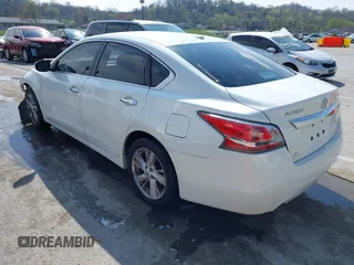 2015 Nissan Altima 2.5 S with VIN 1N4AL3AP1FC120251, listed as a IAAI auction lot 41927698 with 128,320 mi miles. Bid and sale history available at carsss.com. Image 3.