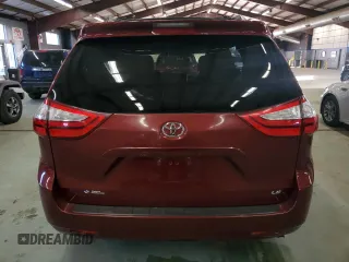 2017 Toyota Sienna LE Auto Access Seat with VIN 5TDKZ3DC0HS837182, listed as a Copart auction lot 88671015 with 415,159 mi miles and Clean Title. Bid and sale history available at carsss.com. Image 6.