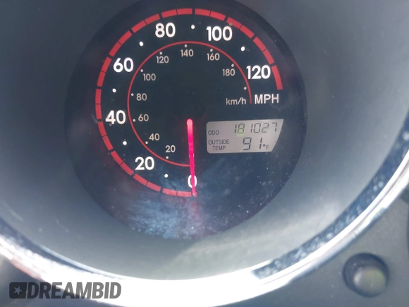 2005 Toyota Matrix STD with VIN 2T1KR32E05C551132, listed as a IAAI auction lot 42250703 with 181,027 mi miles and . Bid and sale history available at DreamBid. Image 7.