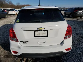 2019 Chevrolet Trax LS with VIN 3GNCJNSB6KL245341, listed as a Copart auction lot 85442734 with 85,000 mi miles and Salvage Title. Bid and sale history available at carsss.com. Image 6.