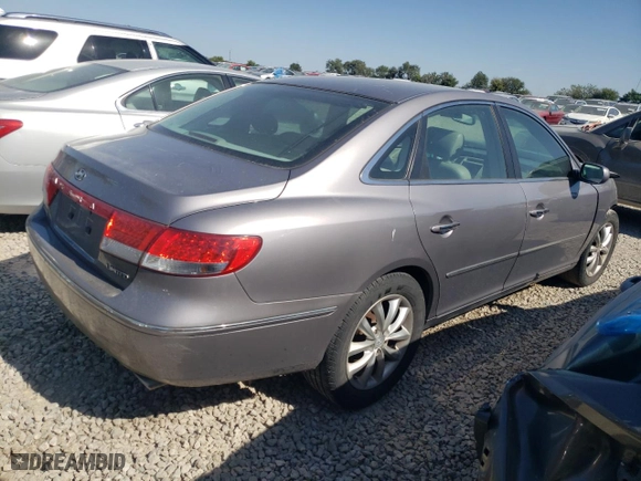 2007 Hyundai Azera SE with VIN KMHFC46F67A185837, listed as a Copart auction lot 74260854 with 109,970 mi miles and Salvage Title. Bid and sale history available at carsss.com. Image 3.