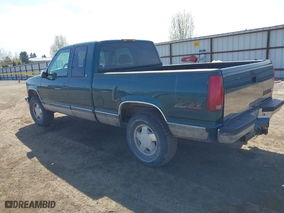 1998 Chevrolet C/K 1500 with VIN 1GCEK19R4WE157193, listed as a IAAI auction lot 42025385 with 179,675 mi miles. Bid and sale history available at carsss.com. Image 3.