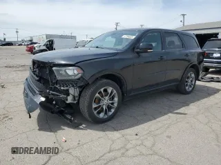 2019 Dodge Durango GT z VIN 1C4RDJDG8KC824225, wystawiony jako Copart lot #57294635 z przebiegiem 153 987 mil mil oraz Czysty tytuł • Clean title. Historia ofert i sprzedaży dostępna na DreamBid. Obrazek 1.