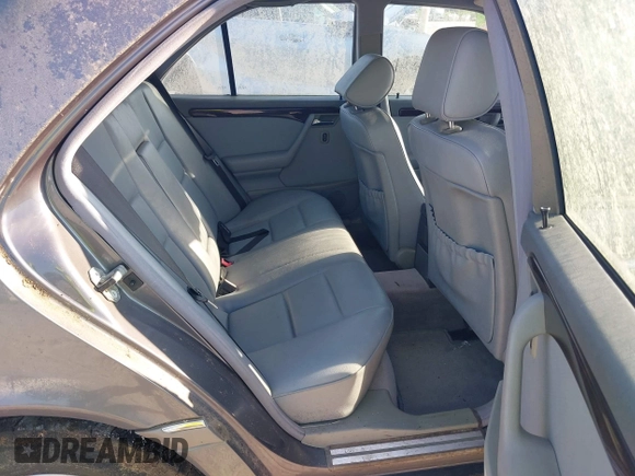 1997 Mercedes-Benz C with VIN WDBHA28E7VA496104, listed as a IAAI auction lot 42773052 with 258,692 mi miles and . Bid and sale history available at DreamBid. Image 8.