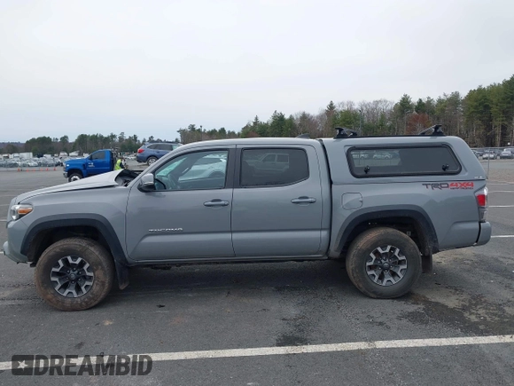2021 Toyota Tacoma 4WD SR with VIN 3TMCZ5AN6MM392673, listed as a IAAI auction lot 41927892 with 53,470 mi miles. Bid and sale history available at carsss.com. Image 14.