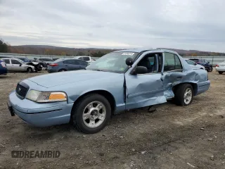 2001 Ford Crown Victoria Police Police Interceptor with VIN 2FAFP71W61X161009, listed as a Copart auction lot 81355274 with 85,072 mi miles and Salvage Title. Bid and sale history available at carsss.com. Image 1.