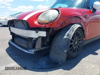 2016 MINI Hardtop with VIN WMWXP5C57G2D14564, listed as a IAAI auction lot 42401298 with 63,151 mi miles and . Bid and sale history available at DreamBid. Image 6.