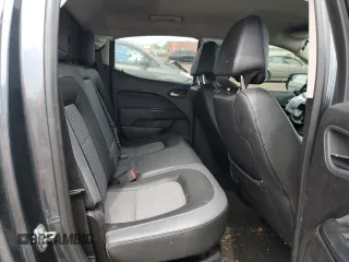 2015 Chevrolet Colorado 4WD Z71 z VIN 1GCGTCE37F1236156, wystawiony jako Copart lot #54987475 z przebiegiem 198 656 mil mil oraz Szkoda całkowita • Salvage title. Historia ofert i sprzedaży dostępna na DreamBid. Obrazek 10.