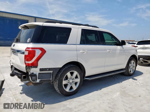2018 Ford Expedition XLT with VIN 1FMJU1JTXJEA67972, listed as a Copart auction lot 59699355 with 78,617 mi miles and Salvage title. Bid and sale history available at DreamBid. Image 3.
