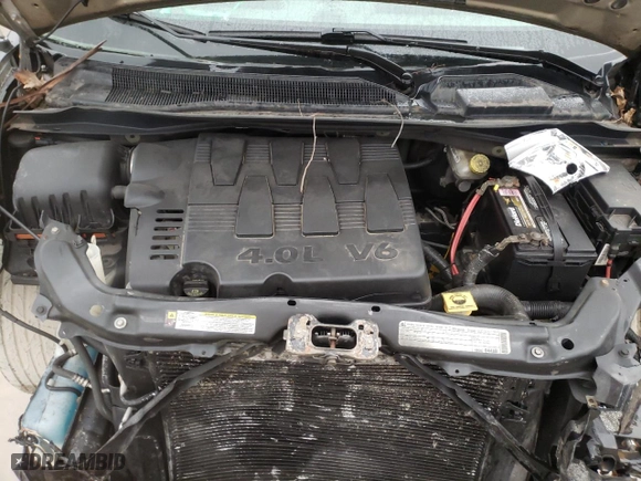 2010 Dodge Grand Caravan SXT with VIN 2D4RN5DX2AR175051, listed as a Copart auction lot 48823505 with 224,642 mi miles and Non Repairable. Bid and sale history available at carsss.com. Image 12.