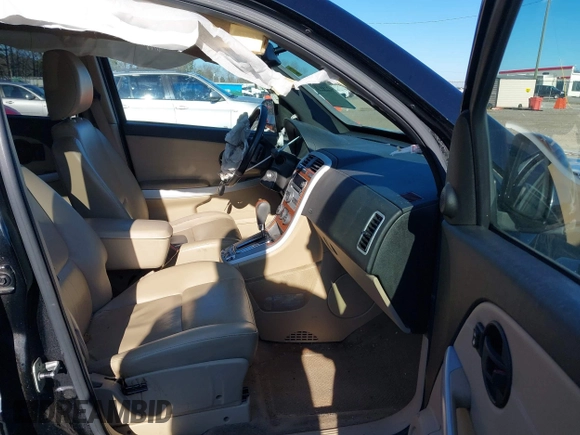2009 Chevrolet Equinox LT w/2LT with VIN 2CNDL53F896244484, listed as a IAAI auction lot 41180146 with 163,983 mi miles. Bid and sale history available at carsss.com. Image 5.