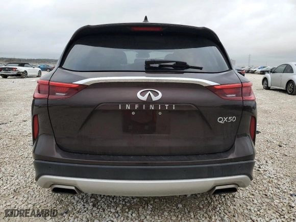 2020 Infiniti QX50 LUXE with VIN 3PCAJ5M11LF113446, listed as a Copart auction lot 39453573 with 22,141 mi miles. Bid and sale history available at carsss.com. Image 6.