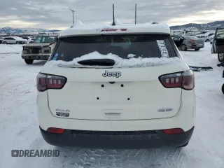 2019 Jeep Compass Latitude с VIN 3C4NJDBB7KT695401, выставлен на аукционе Copart как лот 87839655 с пробегом 121 437 миль миль и Списание • Salvage title. История ставок и продаж доступна на DreamBid. Изображение 6.