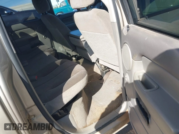 2004 Dodge Ram 2500 SLT with VIN 3D7KA28C24G206475, listed as a IAAI auction lot 41598226 with 312,192 mi miles. Bid and sale history available at carsss.com. Image 8.