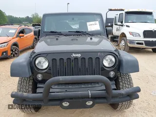 2015 Jeep Wrangler Unlimited Rubicon with VIN 1C4BJWFG7FL688728, listed as a IAAI auction lot 42054304 with 100,152 mi miles and . Bid and sale history available at DreamBid. Image 12.
