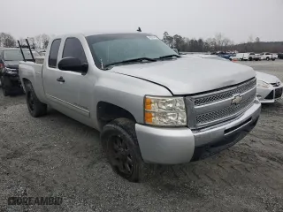 2011 Chevrolet Silverado 1500 LT with VIN 1GCRCSEA1BZ110226, listed as a Copart auction lot 49303785 with 176,087 mi miles and Salvage Title. Bid and sale history available at carsss.com. Image 4.