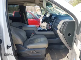 2018 Ford Expedition Limited with VIN 1FMJU2AT1JEA16611, listed as a IAAI auction lot 41773150 with 87,345 mi miles. Bid and sale history available at carsss.com. Image 5.