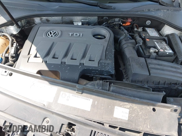 2014 Volkswagen Passat SE с VIN 1VWBN7A3XEC068708, выставлен на аукционе IAAI как лот 42439517 с пробегом 144 563 миль миль и . История ставок и продаж доступна на DreamBid. Изображение 10.