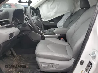 2023 Toyota Highlander L with VIN 5TDKDRAH4PS049246, listed as a Copart auction lot 57025305 with 9,848 mi miles and Salvage title. Bid and sale history available at DreamBid. Image 7.