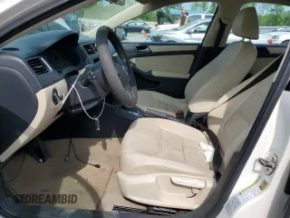 2011 Volkswagen Jetta SE with VIN 3VWDZ7AJ6BM381325, listed as a Copart auction lot 52987185 with 151,208 mi miles and Salvage title. Bid and sale history available at DreamBid. Image 7.