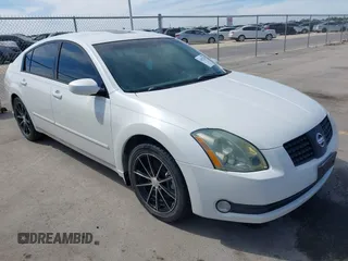 2006 Nissan Maxima 3.5 SE with VIN 1N4BA41E26C839944, listed as a IAAI auction lot 41827245 with 160,795 mi miles. Bid and sale history available at carsss.com. Image 1.
