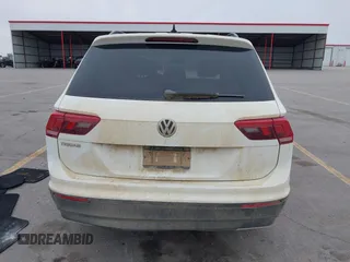 2020 Volkswagen Tiguan S with VIN 3VV1B7AX5LM079123, listed as a IAAI auction lot 41957273 with 89,449 mi miles and . Bid and sale history available at DreamBid. Image 16.