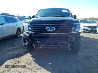 2019 Ford Expedition Max Limited with VIN 1FMJK2AT4KEA00121, listed as a IAAI auction lot 41490535 with 100,157 mi miles and . Bid and sale history available at DreamBid. Image 6.