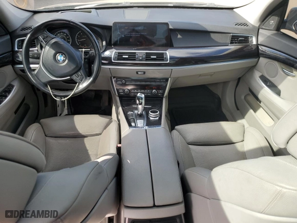 2011 BMW 5 Series Gran Turismo 550i xDrive with VIN WBASP4C58BC341700, listed as a Copart auction lot 82896204 with 72,455 mi miles and Clean Title. Bid and sale history available at carsss.com. Image 8.