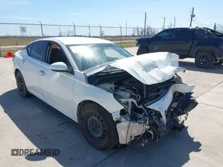 2019 Nissan Altima S with VIN 1N4BL4BV1KC154384, listed as a IAAI auction lot 41733885 with 102,566 mi miles and . Bid and sale history available at carsss.com. Image 1.