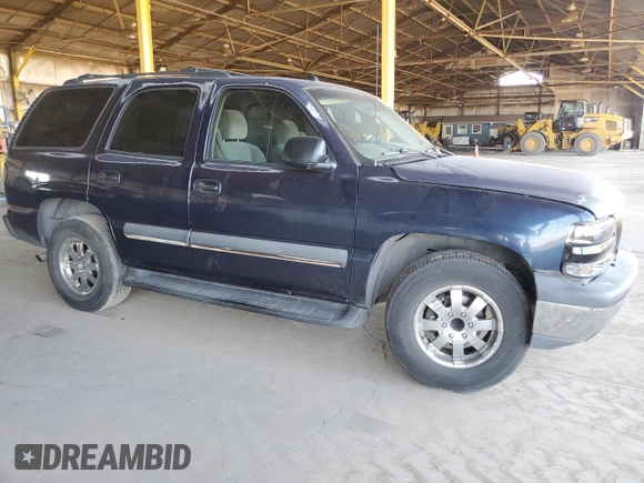 2004 Chevrolet Tahoe LS with VIN 1GNEC13V14R200632, listed as a Copart auction lot 74613094 with 303,254 mi miles and Salvage Title. Bid and sale history available at carsss.com. Image 4.