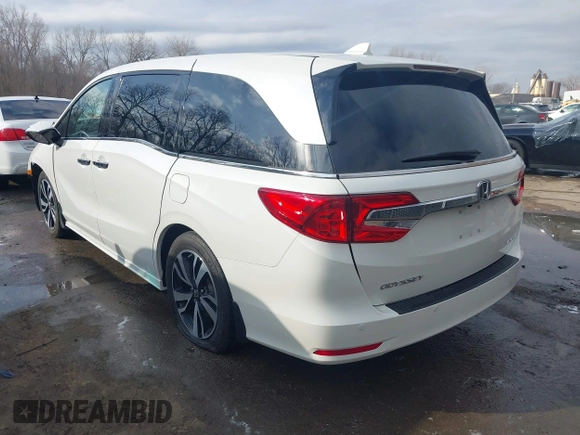 2019 Honda Odyssey Elite with VIN 5FNRL6H93KB117922, listed as a IAAI auction lot 41582622 with 25,327 mi miles and . Bid and sale history available at DreamBid. Image 3.