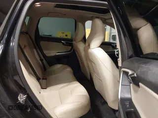 2016 Volvo XC60 T5 Drive-E Premier с VIN YV440MDK4G2853615, выставлен на аукционе IAAI как лот 41642524 с пробегом 173 852 миль миль и . История ставок и продаж доступна на DreamBid. Изображение 8.