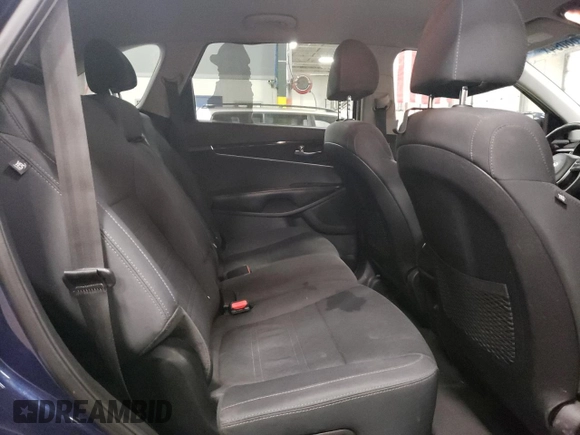 2019 Kia Sorento LX with VIN 5XYPGDA59KG549284, listed as a Copart auction lot 86268094 with 79,497 mi miles and Salvage Title. Bid and sale history available at DreamBid. Image 11.